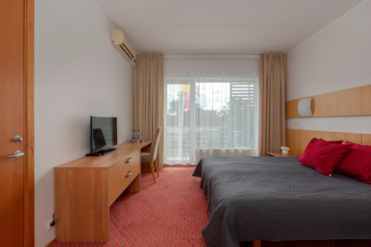 Raadimoisa Hotell Tartu Exterior foto