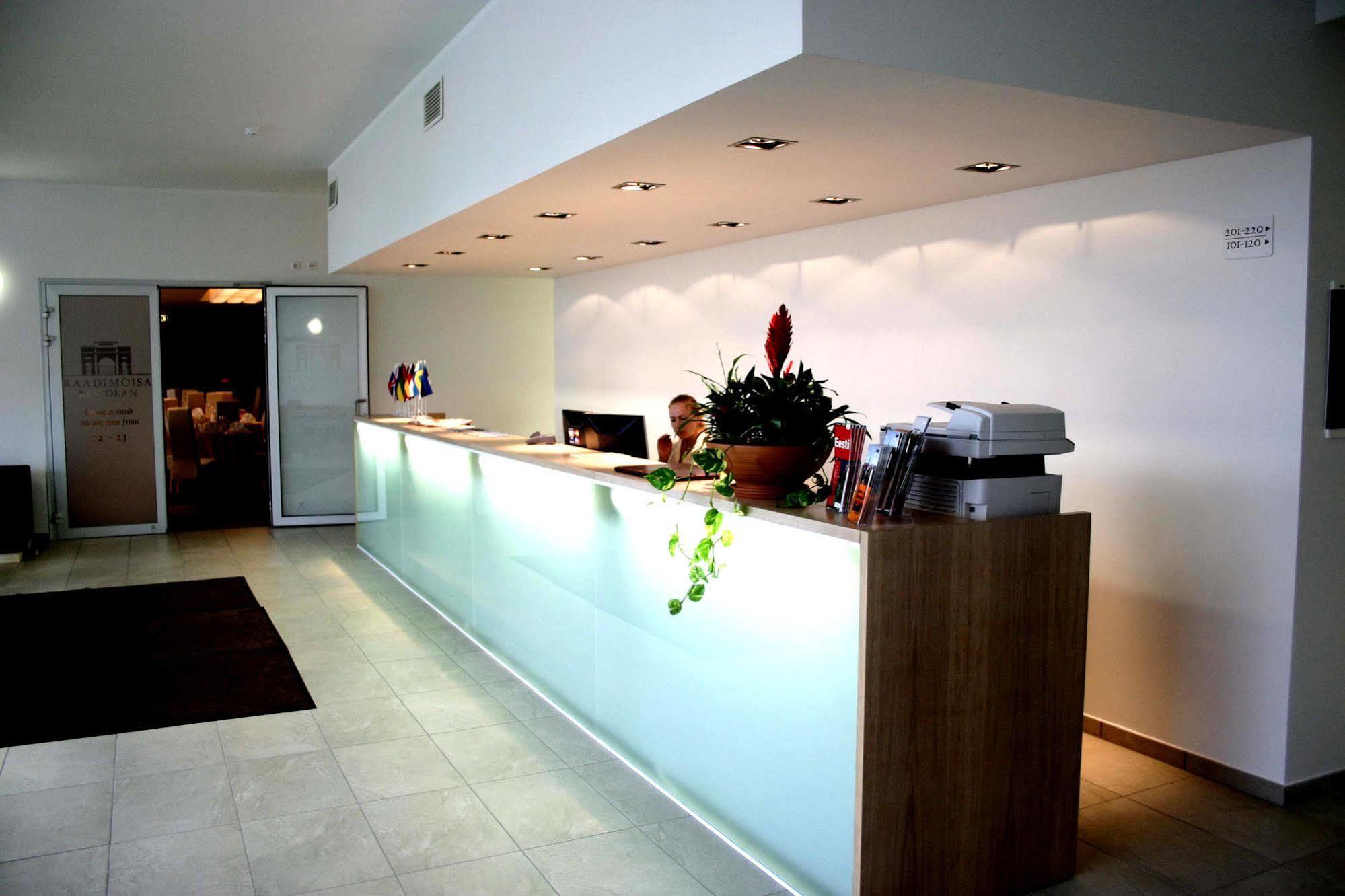 Raadimoisa Hotell Tartu Exterior foto