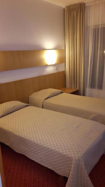 Raadimoisa Hotell Tartu Exterior foto